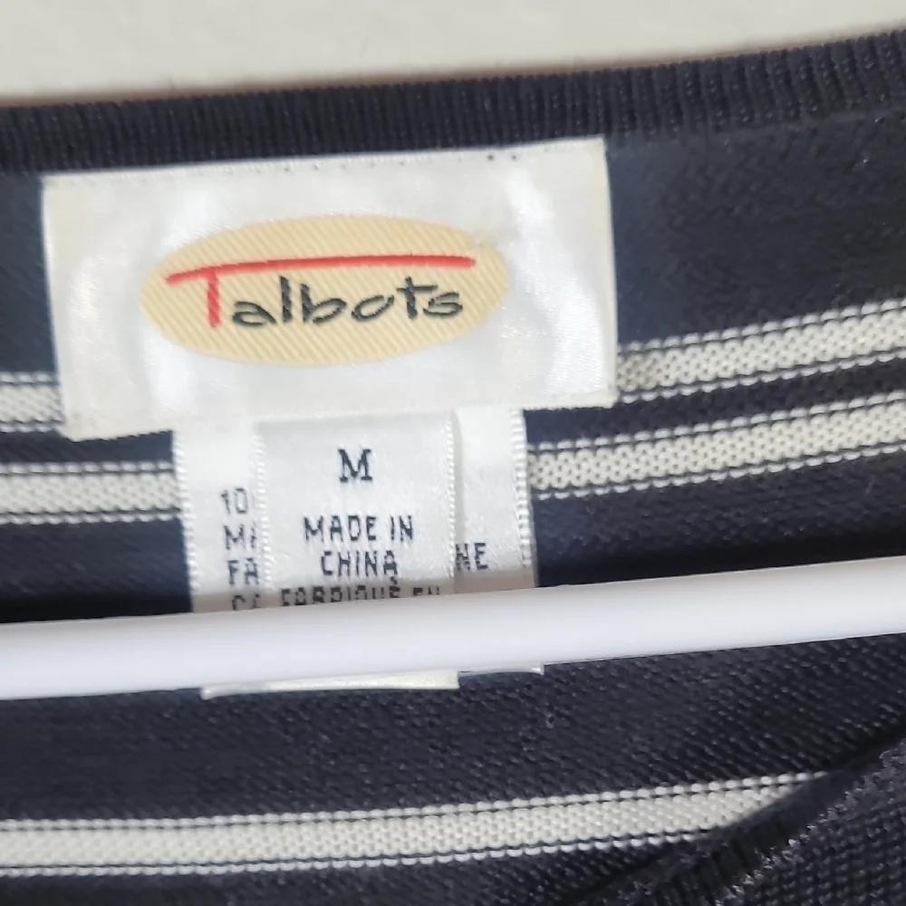 Talbots 🖤🤍 100%
